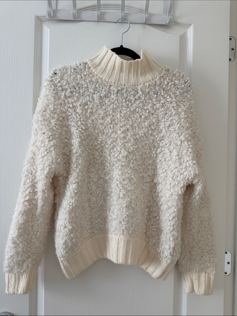 Express Cream Bubble Knit Turtleneck Sweater